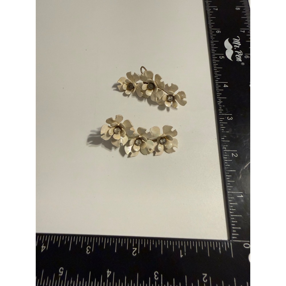 Vintage Cream Enamel Flower Clip On Earrings Iridescent Rhinestone Triple Floral